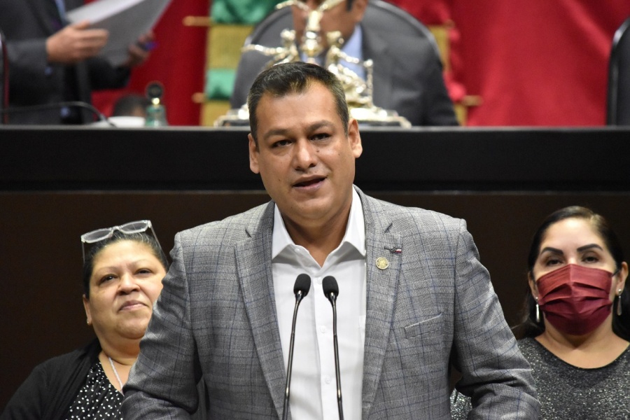 Buscan que documentos oficiales contemplen identidad de género afín a la elección de cada persona