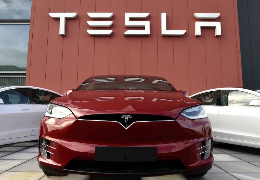 Tesla retirará de China casi 200 mil coches por defectos
