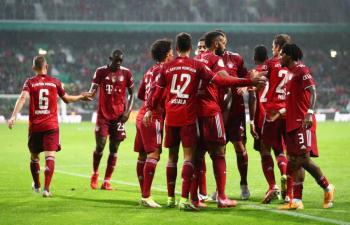 Cuatro jugadores del Bayern, entre ellos Neuer, positivos a Covid-19