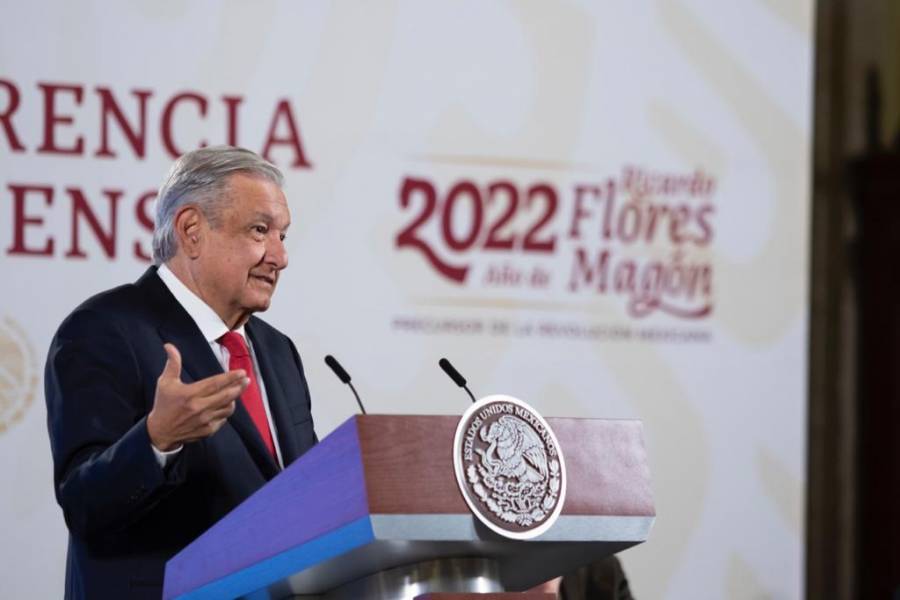 AMLO desea buena recuperación a Bolsonaro