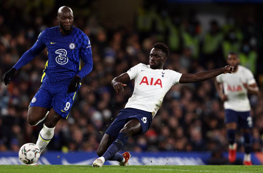Chelsea gana el primer asalto al Tottenham en las semifinales de la Copa de la Liga