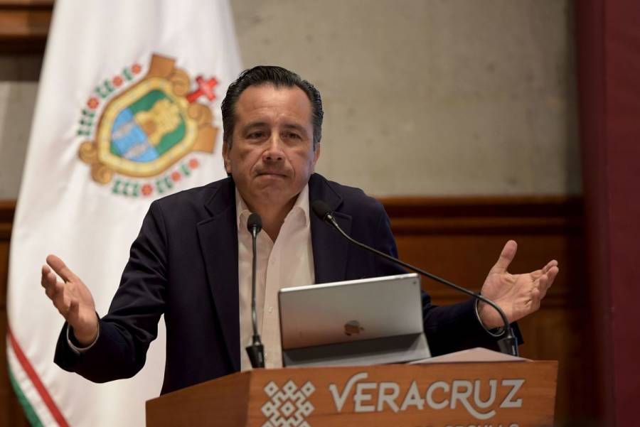 “Me da risa”, dice Cuitláhuac García sobre comisión que lo investiga en el Senado