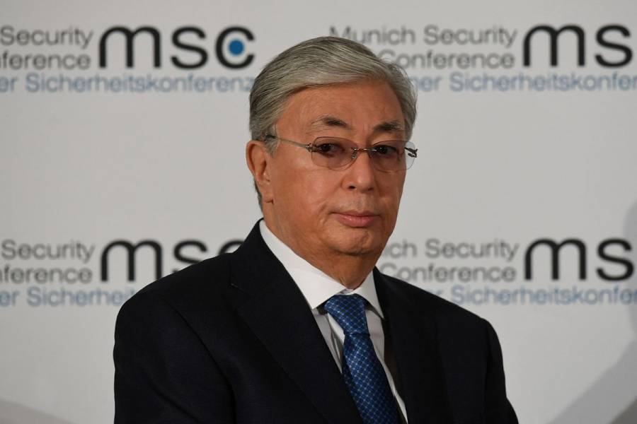 El presidente de Kazajistán arremete contra su predecesor tras los disturbios