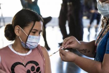Costa Rica impulsa vacunaci&oacute;n infantil contra Covid-19 pese a cr&iacute;ticas