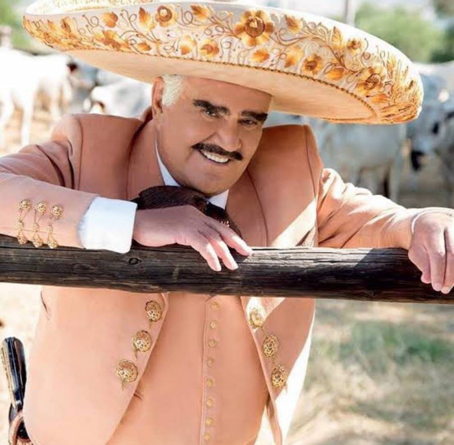 Univision y Televisa producirán una bioserie de Vicente Fernández, “El Charro de Huentitán”