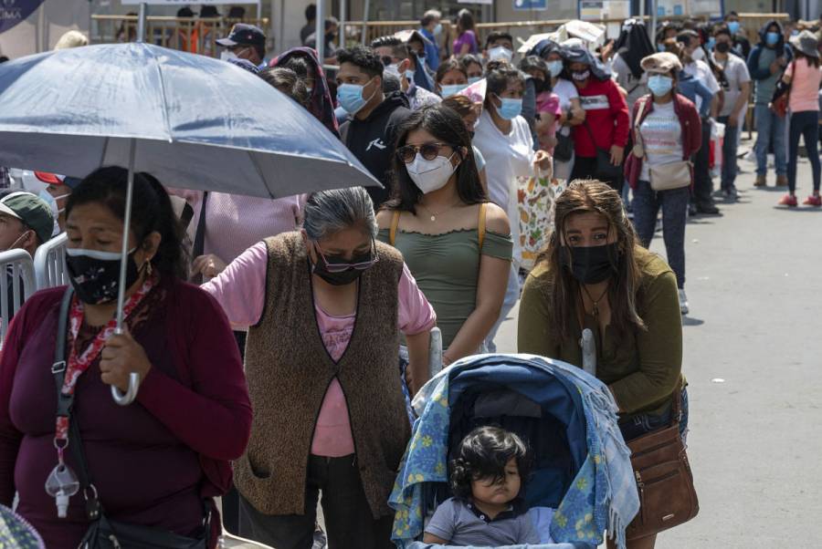 Perú supera los 2.5 millones de contagios por Covid-19