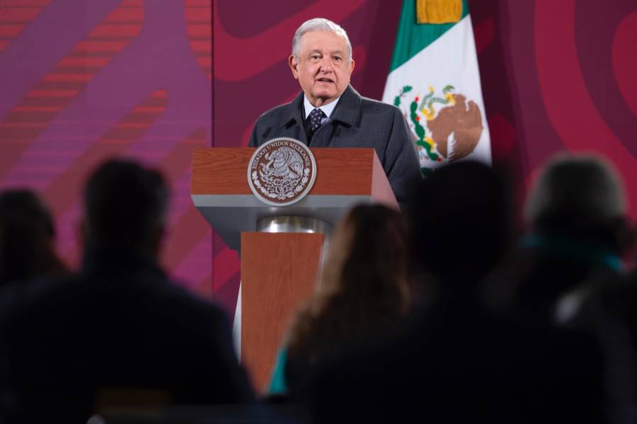 INE obligado a hacer consulta; no se les darán los recursos: AMLO