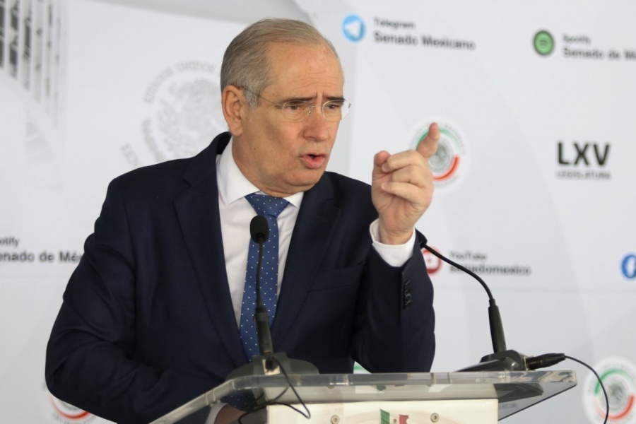 Nombramiento de Pedro Salmer&oacute;n como embajador es un “manto de impunidad”: PAN Senado