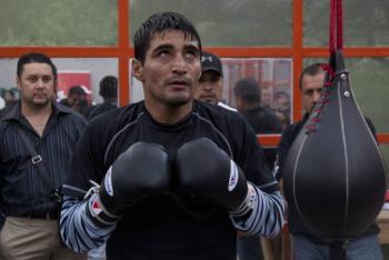 No eres tu pap&aacute;, deja de imitarlo: el “Terrible” Morales a Ch&aacute;vez Jr