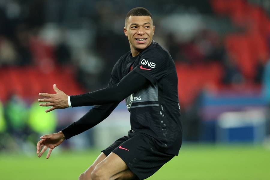 Kylian Mbappé lesionado en músculo aductor