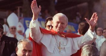 Desaparece una reliquia de Juan Pablo II de una bas&iacute;lica en Francia