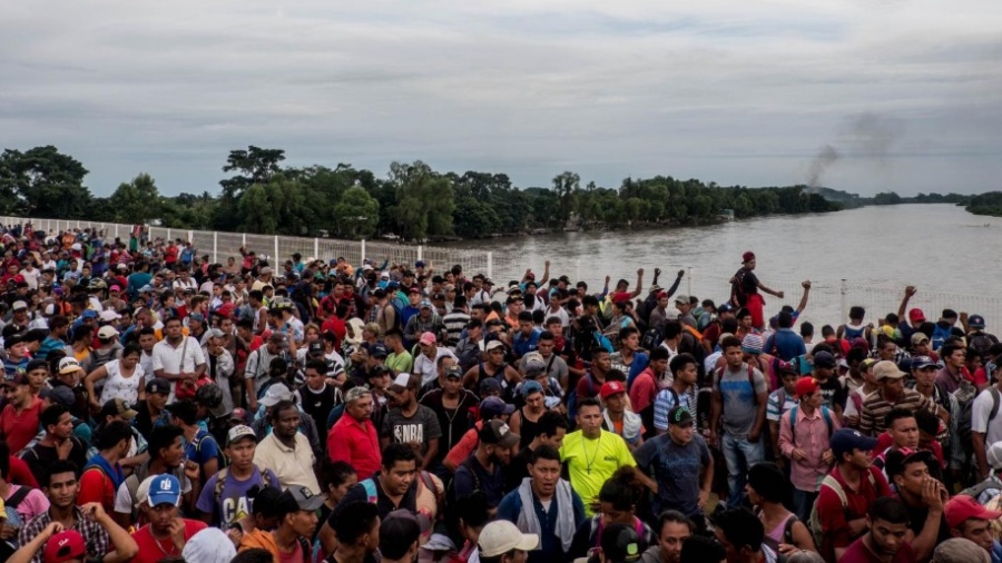 Al menos 500 personas viajan en nueva caravana con rumbo a EEUU