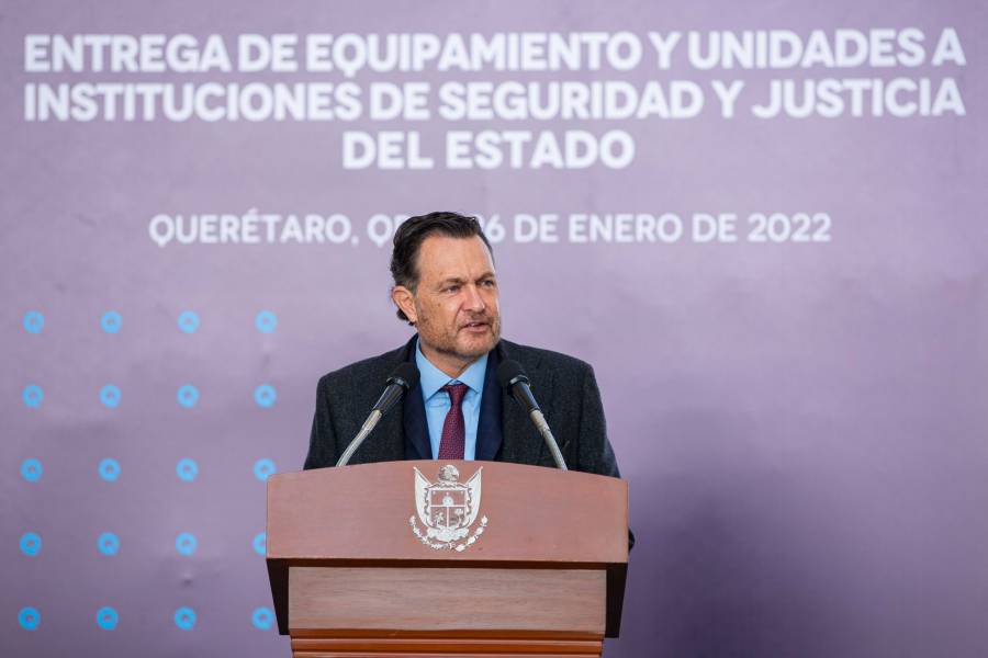 Mauricio Kuri, gobernador de Querétaro, se suma a los políticos contagiados de covid