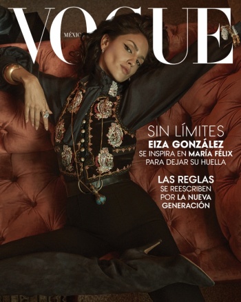 Eiza Gonz&aacute;lez en la portada de “Vogue” M&eacute;xico al estilo Mar&iacute;a F&eacute;lix