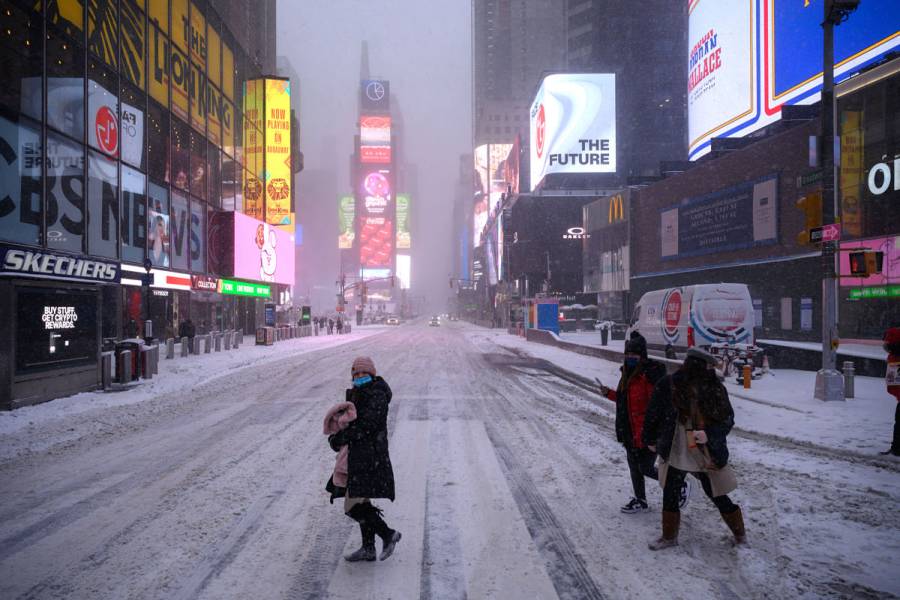 Tormenta invernal azota el este de EEUU y obliga a cancelar miles de vuelos