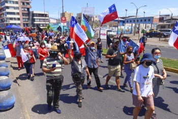 Protestan contra los inmigrantes y la delincuencia en Chile