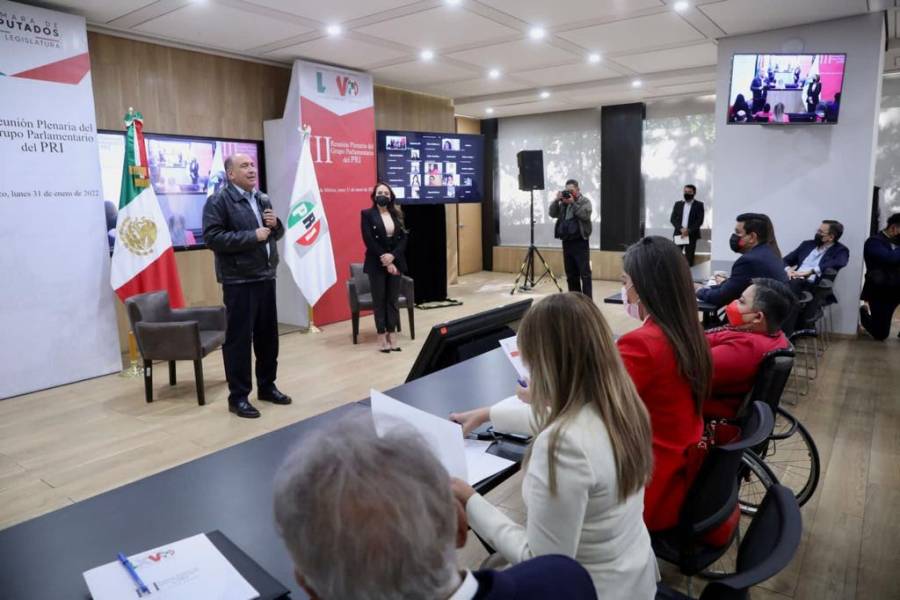 Legisladores del PRI analizar&aacute;n en conjunto reformas prioritarias de AMLO