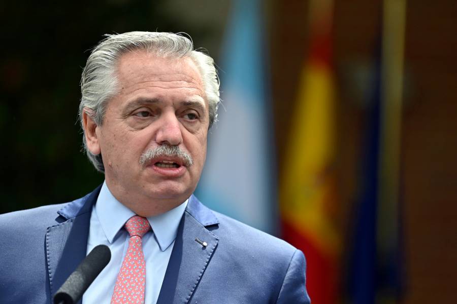 Argentina busca fortalecer lazos econ&oacute;micos con Rusia y China