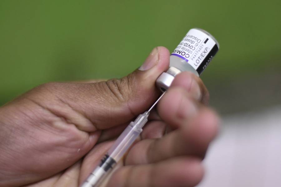 Una de cada cuatro personas no está vacunada contra Covid-19 en América: OPS