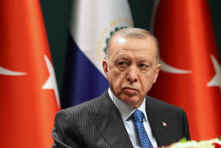 Erdogan, presidente de Turquía, da positivo a Covid-19