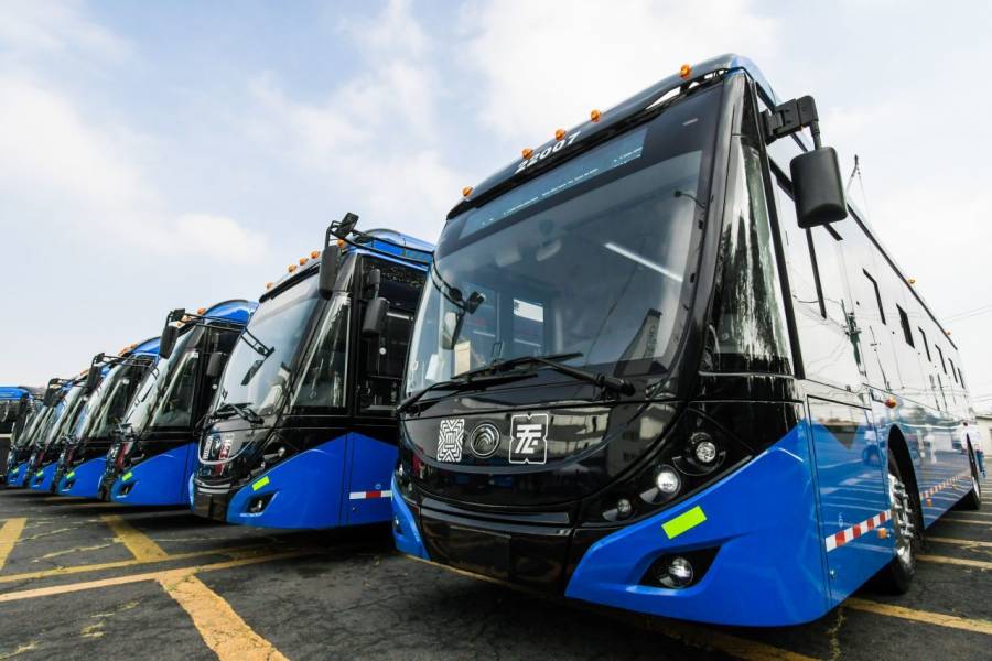 Presentan los nuevos trolebuses que correr&aacute;n por Polanco y Chapultepec