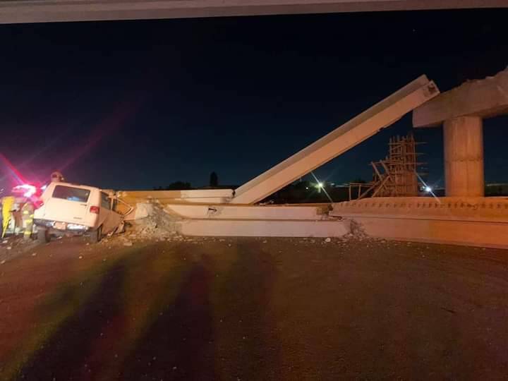 Colapsa puente en Tecámac