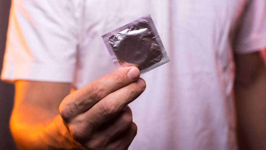 Uso correcto del condón evita 98% de ETS y embarazos no deseados: IMSS