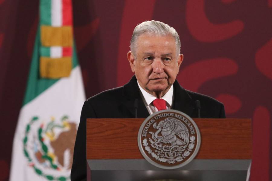 AMLO denuncia 