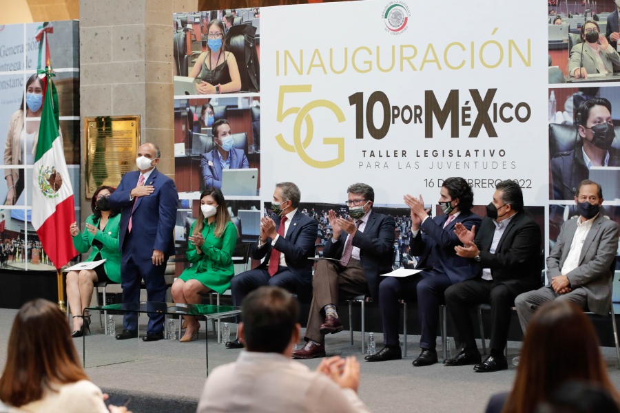México necesita serenidad y conciliación para superar desencuentros: Monreal