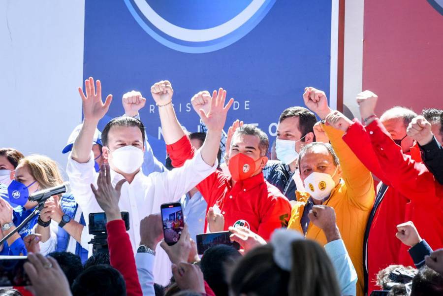Esteban Villegas se registra como candiato a la gubernatura de Durango