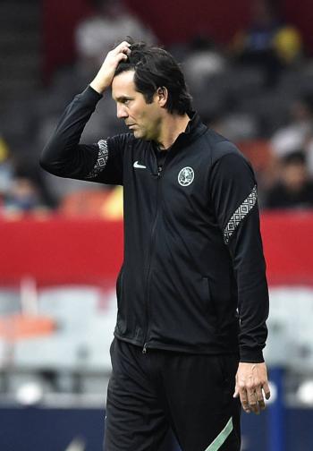 Pachuca pone en aprietos al Am&eacute;rica de Solari