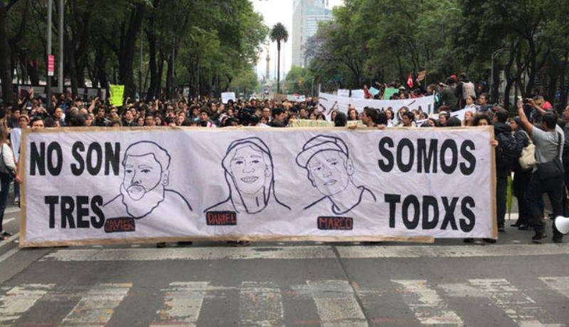 Marchan por estudiantes asesinados