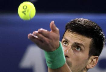 Djokovic trat&oacute; de 