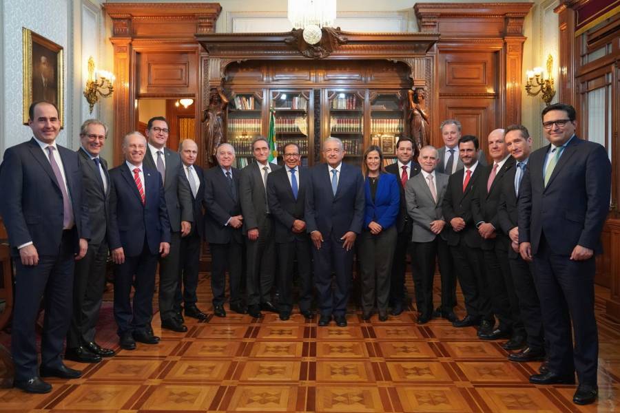 “No todo fue miel sobre hojuelas”: AMLO se reúne con empresarios del CCE