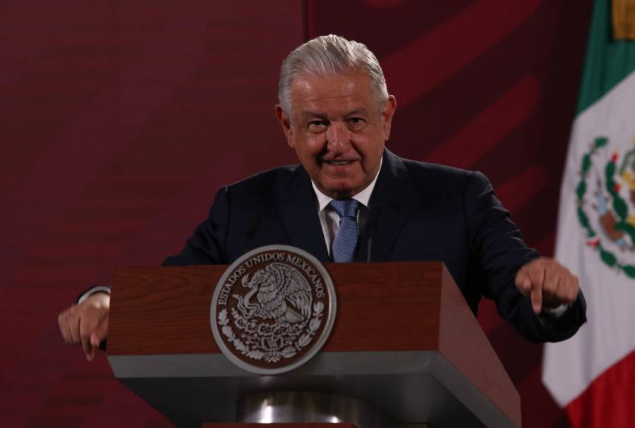 AMLO asegura que vive en un modesto departamento que habita en Palacio Nacional