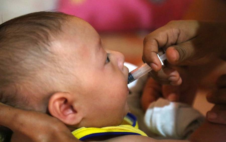 OPS insta a vacunarse contra la polio en las Américas ante riesgo de reaparición