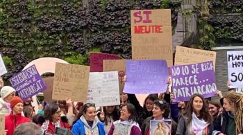 Francia extiende el derecho a abortar hasta las 14 semanas de embarazo