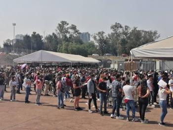 Estadio de CU  rompe récord de vacunación anticovid