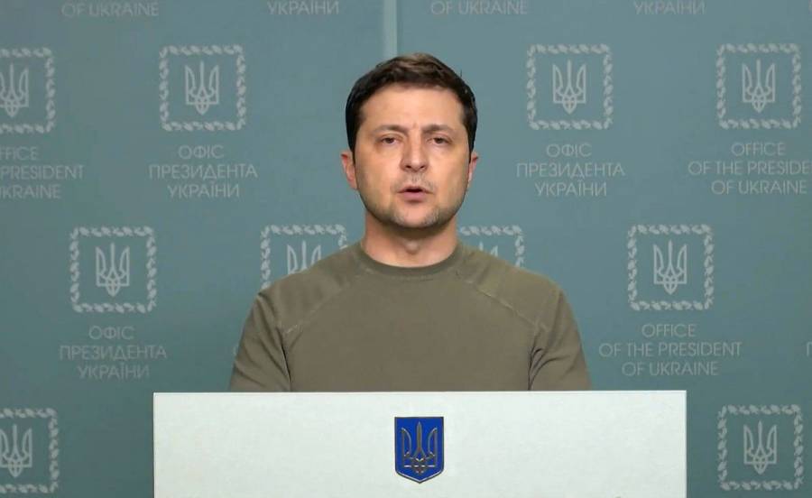 Ucrania tratará de negociar con Rusia, pero con escepticismo: Zelenski
