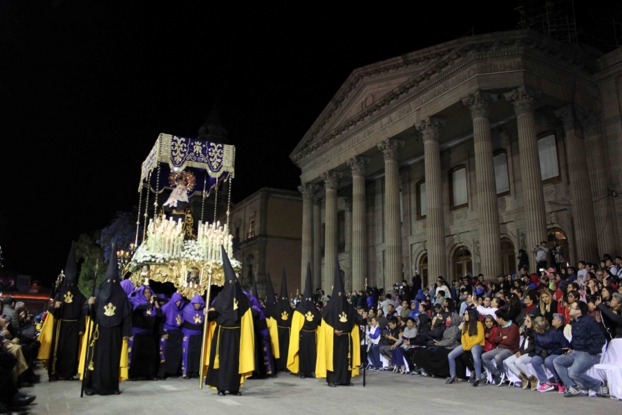 Hasta 89 mil personas a irían a Procesión del Silencio en San Luis Potosí