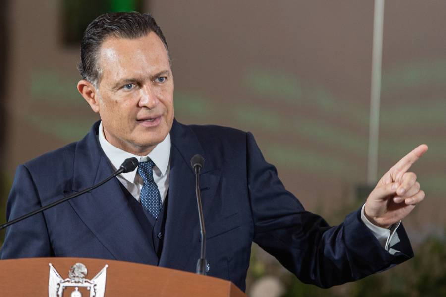Kuri reconoce “omisiones” en seguridad en partido Querétaro vs Atlas