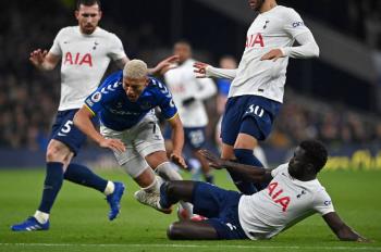Premier League anular&aacute; contrato de difusi&oacute;n en Rusia