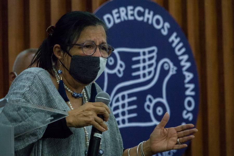 CDHCDMX celebra manifestaci&oacute;n pac&iacute;fica en la marcha del 8M