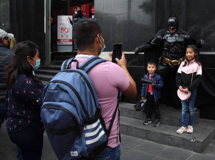 Congreso de Puebla aprueba “Ley Anti Chancla” que prohíben golpear a hijos como “método correctivo”