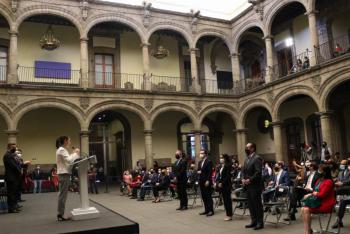 Claudia Sheinbaum promete resolver el Archivo Nacional de Notar&iacute;as