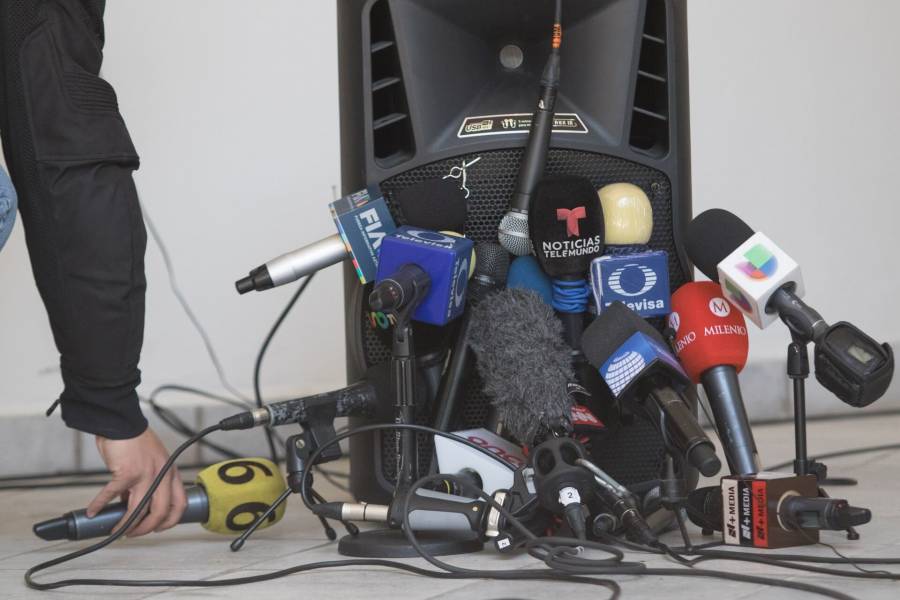 Respuesta del Gobierno Federal a Parlamento causa reacciones entre políticos y periodistas