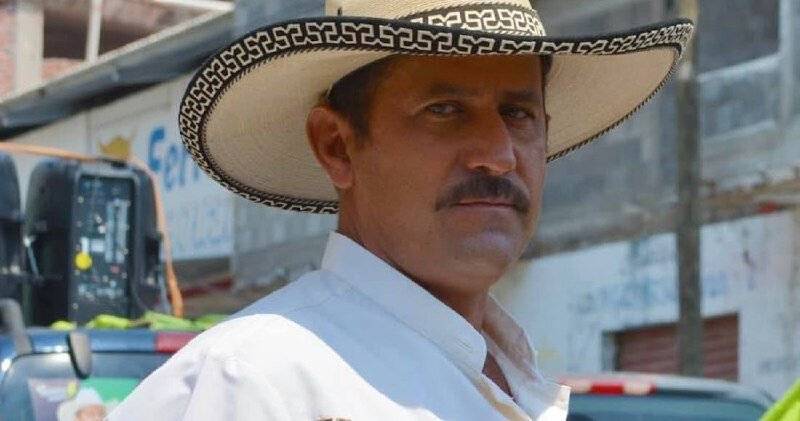 AMLO lamentó el fallecimiento de César Caballero, alcalde de Aguililla