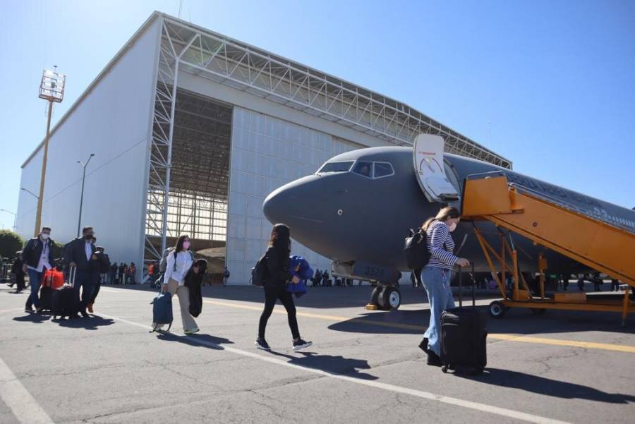 Vuelo de Fuerza Aérea a Rumania cancela primera escala en Canadá; va directo a Gander