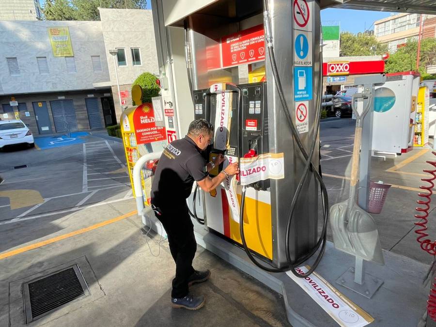 CRE y Profeco suspendieron gasolineras Shell en Miguel Hidalgo y Naucalpan