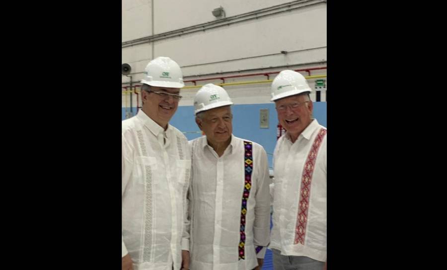 Embajador Ken Salazar, AMLO y Ebrard recorren la Presa Peñitas de la CFE